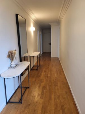 appartement 5 pièces en location sur PARIS (75015)